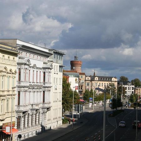 Altstadthotel Am Theater Cottbus Exteriör bild
