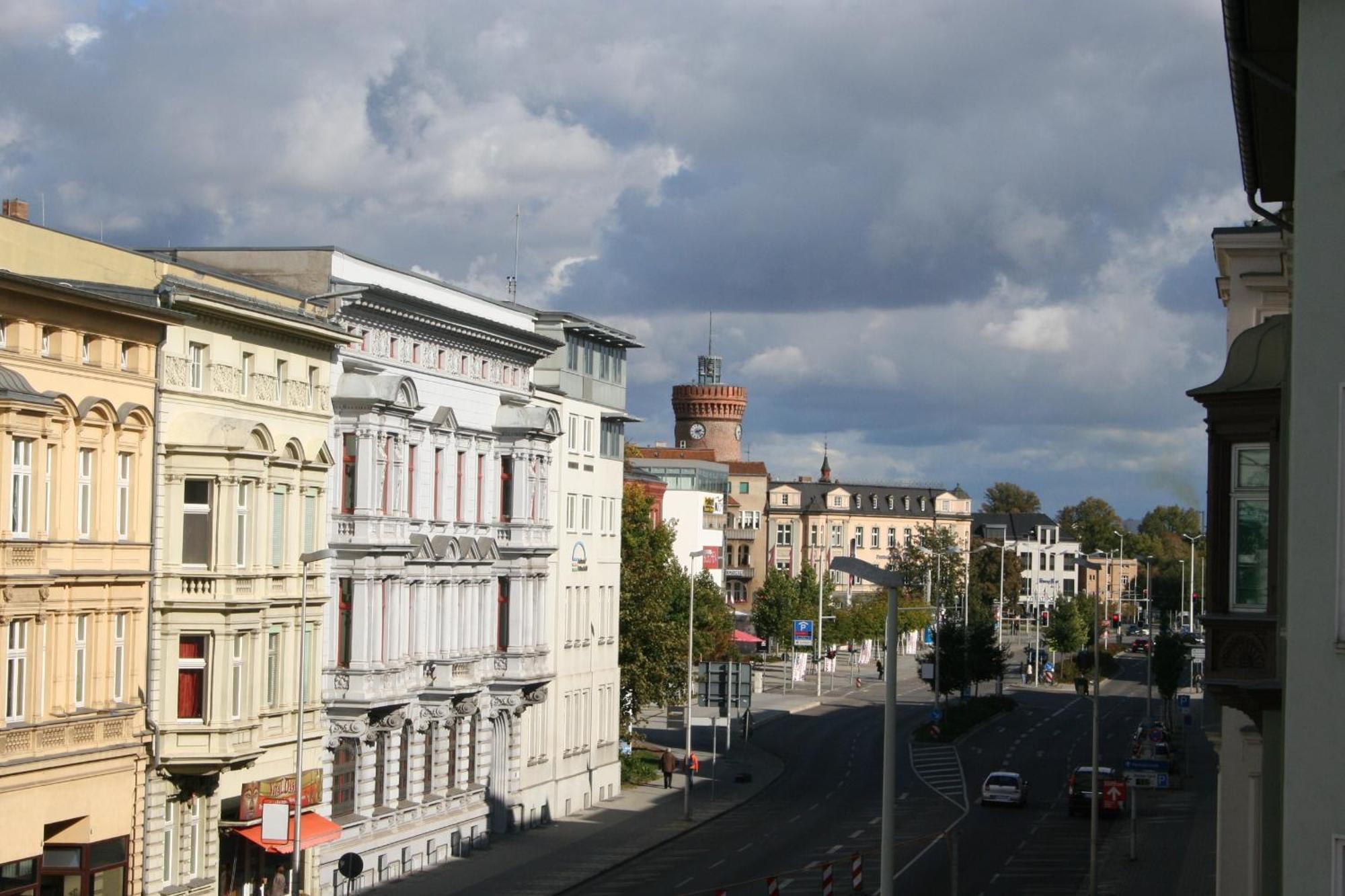 Altstadthotel Am Theater Cottbus Exteriör bild
