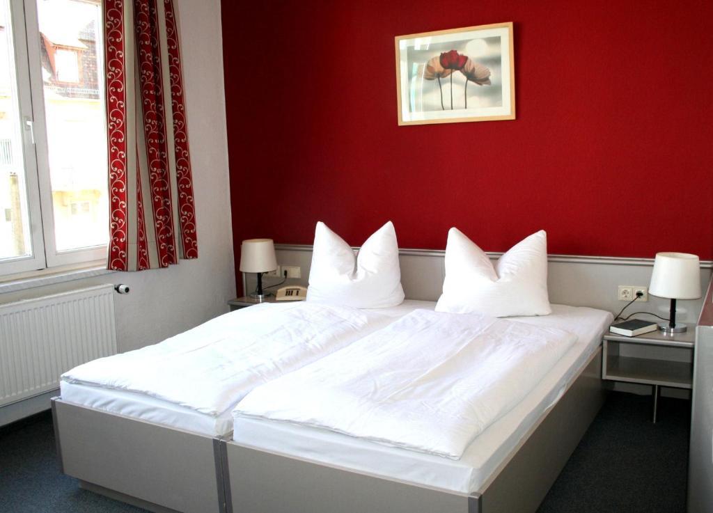 Altstadthotel Am Theater Cottbus Rum bild